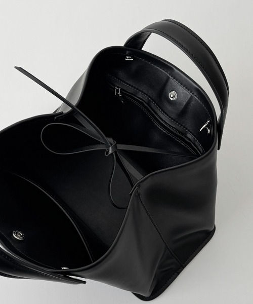 CANAL JEAN(キャナルジーン)の「El mar ワイドスクエア3WAYバッグ(ハンドバッグ・レディース・ブラック・ONE SIZE)」の12枚目の写真