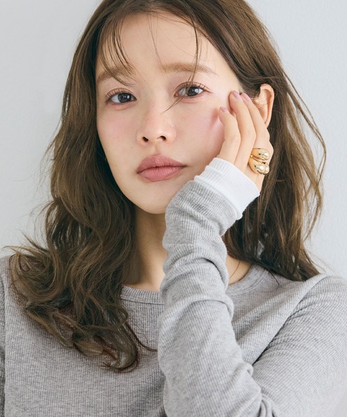 coca(coca)(コカ)の「レイヤード細リブ長袖カットソー(Tシャツ/カットソー・レディース・ネイビー/グレー/ベージュ・S/M/L)」の9枚目の写真