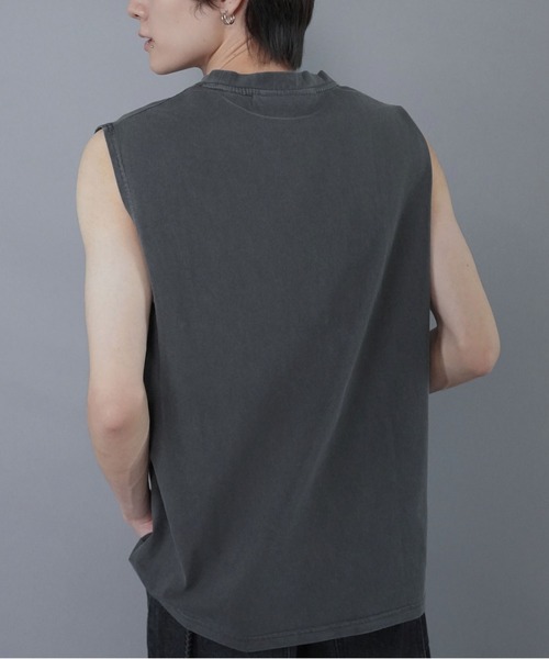 SPINNS（スピンズ）の「ヴィンテージライクピグメントノースリーブTシャツ/ガールプリント（Tシャツ/カットソー・メンズ・ブラック/カーキ・ONESIZE）」の21枚目の写真