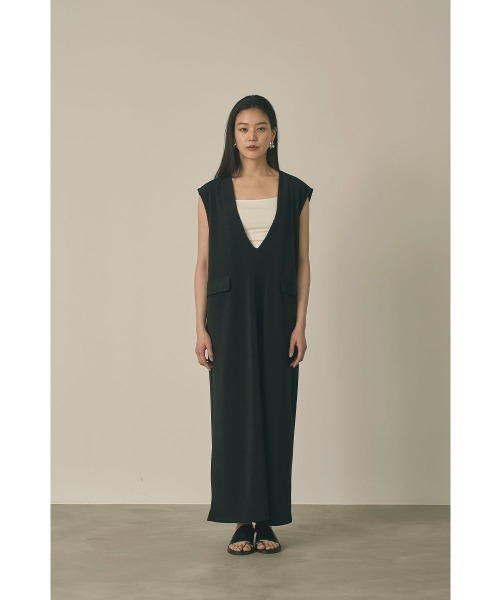 marjour（マージュール）の「FLAP LONG VEST DRESS（ワンピース・レディース・ネイビー/ブラック・02/01）」の14枚目の写真