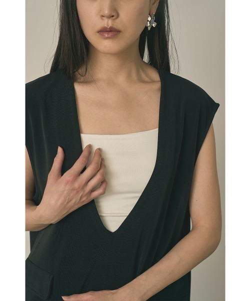 marjour（マージュール）の「FLAP LONG VEST DRESS（ワンピース・レディース・ネイビー/ブラック・02/01）」の20枚目の写真
