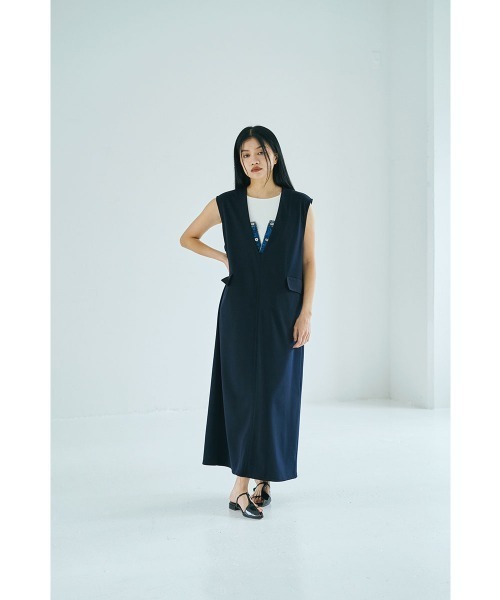 marjour（マージュール）の「FLAP LONG VEST DRESS（ワンピース・レディース・ネイビー/ブラック・02/01）」の6枚目の写真