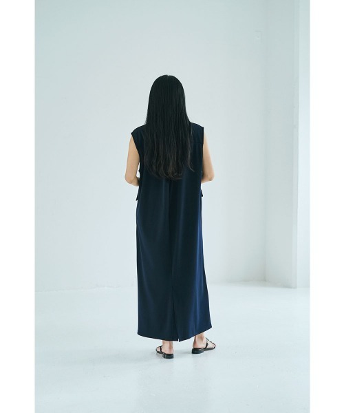 marjour（マージュール）の「FLAP LONG VEST DRESS（ワンピース・レディース・ネイビー/ブラック・02/01）」の9枚目の写真