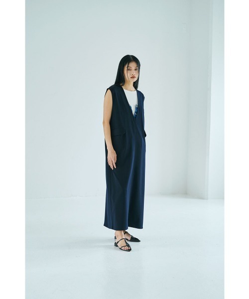 marjour（マージュール）の「FLAP LONG VEST DRESS（ワンピース・レディース・ネイビー/ブラック・02/01）」の11枚目の写真