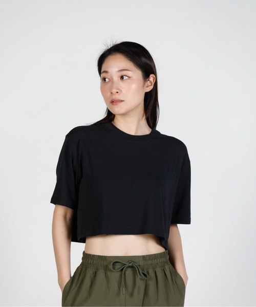 UNDER ARMOUR(アンダーアーマー)の「UAメリディアン ボクシー ショートスリーブ Tシャツ(トレーニング/レディース)(Tシャツ/カットソー・レディース・ブラック・S/M/L/XL)」の1枚目の写真