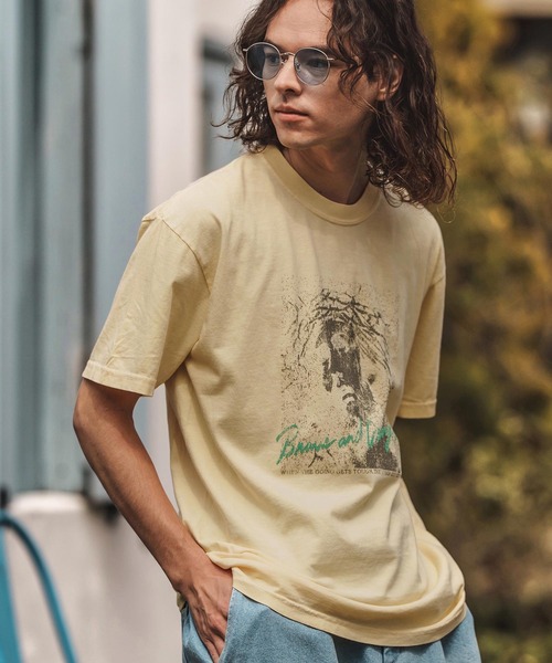 CAMBIO(カンビオ)の「mt9730- ピグメントTシャツ_Jesus(Tシャツ/カットソー・メンズ・アイボリー/ブラック系その他/イエロー系その他・S/M/L/XL)」の6枚目の写真