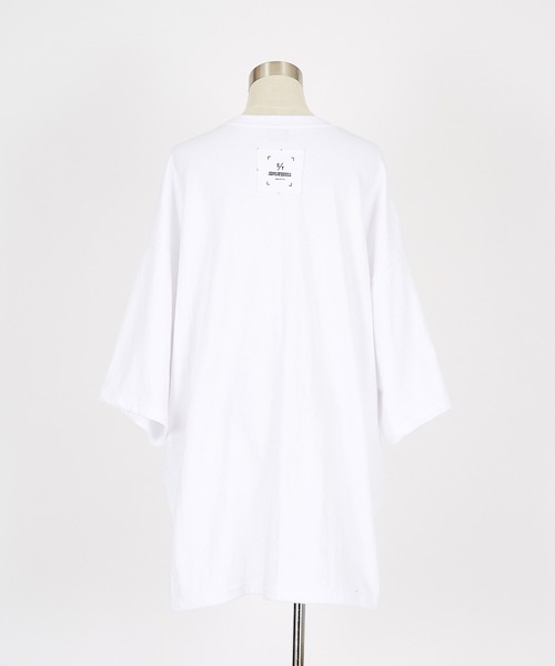 a.p.o.v.(エーピーオービー)の「a.p.o.v. ハンドペイントテイストラインスーパーオーバーサイズTシャツ(Tシャツ/カットソー・メンズ・ホワイト/ブラック・ONESIZE)」の12枚目の写真