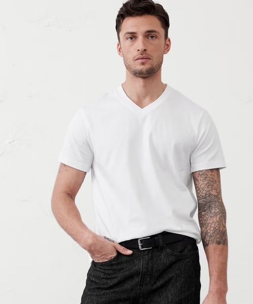 BANANA REPUBLIC FACTORY STORE Luxe Touch V‑neck T‑shirt