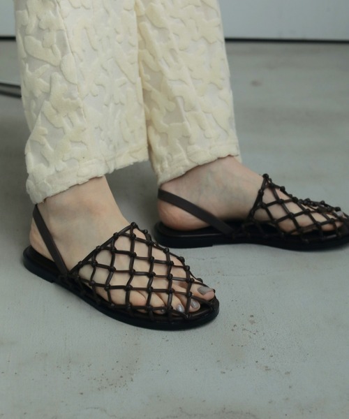 anuke（アンヌーク）の「Braid Flat Shoes（サンダル・レディース・ブラック/ブラウン・36inch/37inch/38inch）」の8枚目の写真