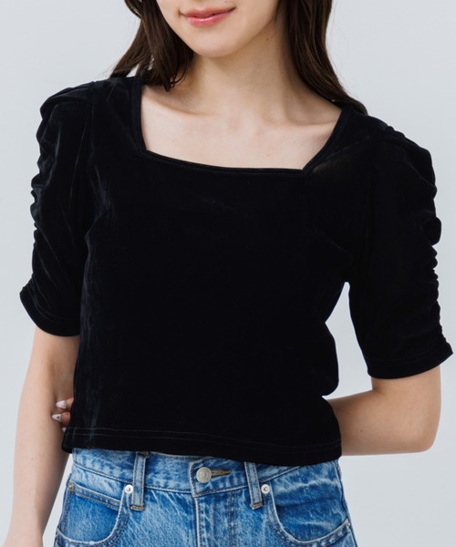 puff sleeve square tops（パフスリーブスクエアトップス）