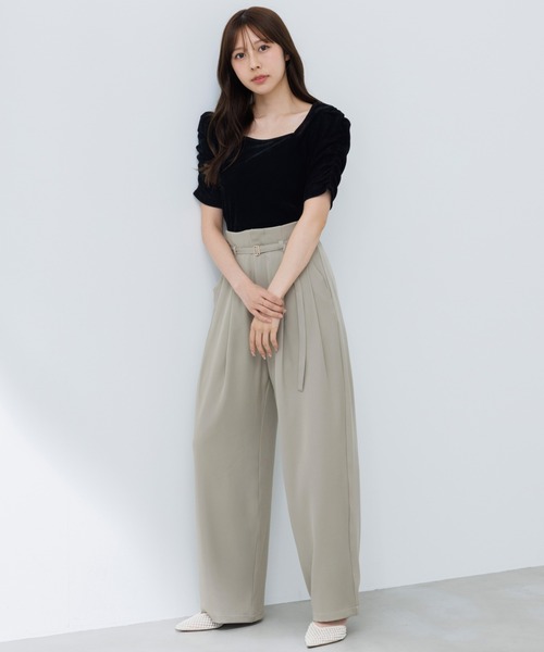 バーニーズニューヨークパフスリーブトップス スタイリング｜公式通販 バーニーズ ニューヨーク｜BARNEYS NEW