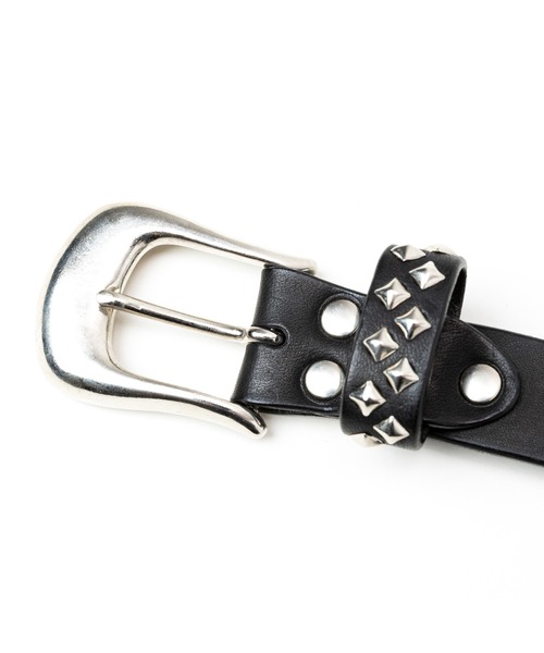 CALEE(キャリー)の「STUDS LEATHER NARROW BELT <TYPE B>(ベルト・メンズ・ブラック・MEDIUM/LARGE)」の3枚目の写真