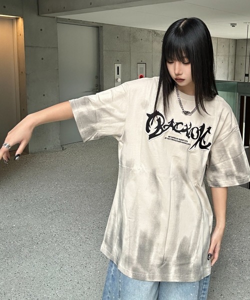KsG(ケーエスジー)の「タイダイフロントロゴTシャツ(Tシャツ/カットソー・レディース・ブラック/グレー・SMALL/MEDIUM/LARGE)」の15枚目の写真