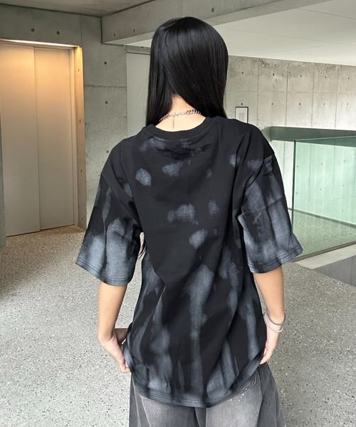 KsG(ケーエスジー)の「タイダイフロントロゴTシャツ(Tシャツ/カットソー・レディース・ブラック/グレー・SMALL/MEDIUM/LARGE)」の4枚目の写真