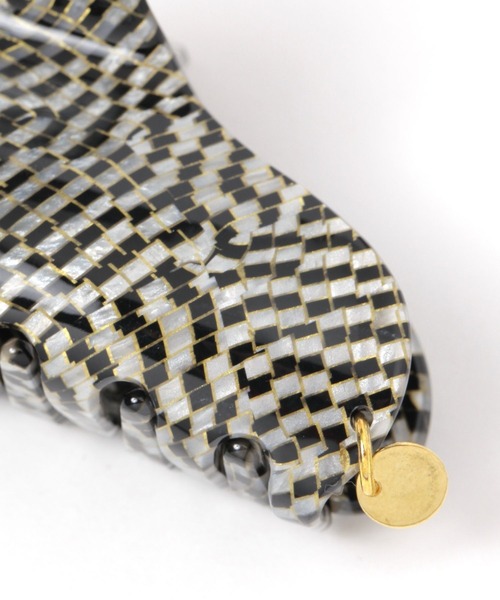 GLOBAL WORK(グローバルワーク)の「ビンテージカラーバンス/494035(バレッタ/ヘアクリップ・レディース・ブラウン系その他7/ブラック/ブラウン・ONE SIZE)」の6枚目の写真