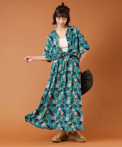 anap mimpi（アナップミンピ）の「ボタニカル柄 レーヨン タック フレア ロング スカート【セットアップ着用可】（スカート・レディース・グリーン/ブラック・FREE）」の7枚目の写真