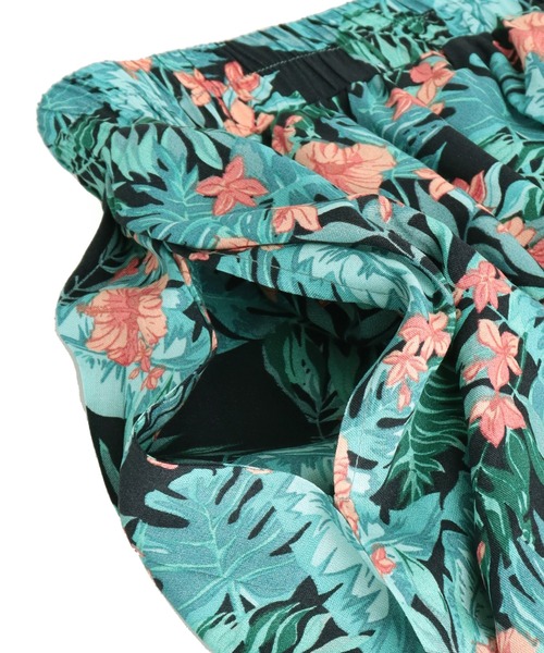 anap mimpi（アナップミンピ）の「ボタニカル柄 レーヨン タック フレア ロング スカート【セットアップ着用可】（スカート・レディース・グリーン/ブラック・FREE）」の20枚目の写真