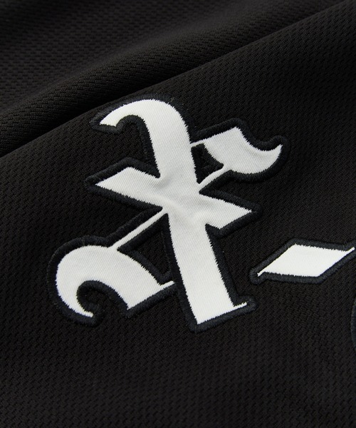 X-girl（エックスガール）の「OLD ENGLISH LOGO BASEBALL SHIRT（シャツ/ブラウス・レディース・ブラック/ブラウン・S/M）」の8枚目の写真