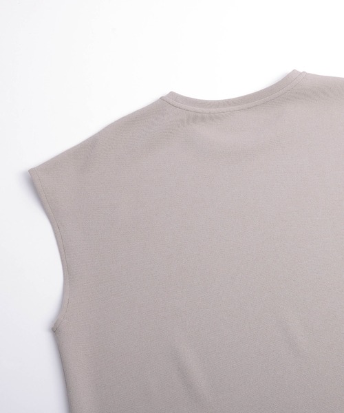 La-gemme（ラジェム）の「フレンチスリーブ ラウンドヘムトップス（Tシャツ/カットソー・レディース・グレイッシュベージュ/ホワイト/ブラック・フリー）」の14枚目の写真