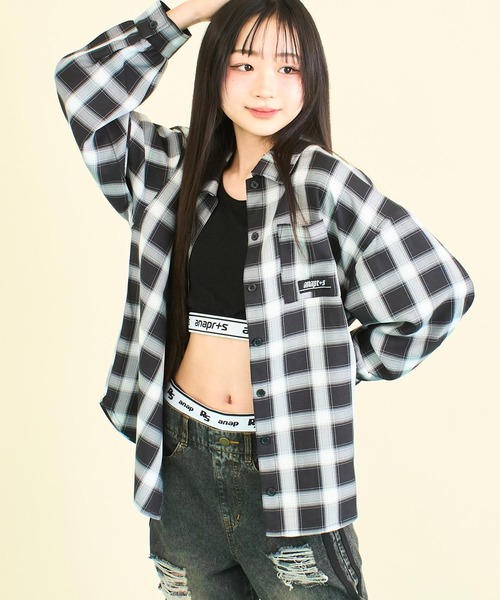 ANAP GｉRL（アナップガール）の「ANAPR+S オーバーチェックシャツ (キッズお揃い)【ユニセックス】（シャツ/ブラウス・キッズ・ホワイト/ブラック・M/S/XS）」の10枚目の写真