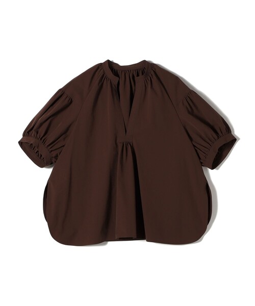 SHIPS(シップス)の「〈接触冷感 / 撥水加工〉TEX BRID(R)タフタ スキッパー 5分袖 ブラウス(シャツ/ブラウス・レディース・ブラウン/オフホワイト/ネイビー・ONE SIZE)」の18枚目の写真