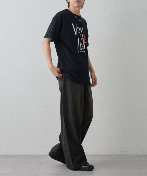 COLONY 2139（コロニートゥーワンスリーナイン）の「VRAI ARTプリントTEE（Tシャツ/カットソー・メンズ・ブラック/グレー/ホワイト・MEDIUM/LARGE）」の19枚目の写真