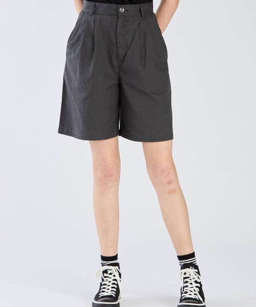 To b. by agnes b.(トゥービーバイアニエスベー)の「コットン ショートパンツ(その他パンツ・レディース・グレー系その他・38/40/36)」の3枚目の写真