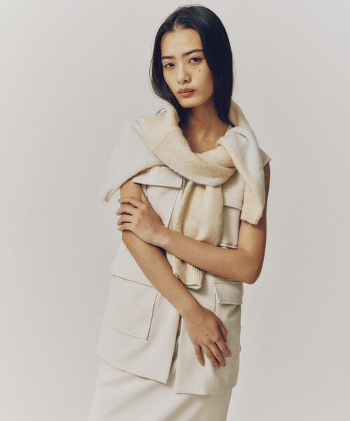 Firsthand(ファーストハンド)の「Firsthand/ファーストハンド ダブルクロス 4ポケット ジレ / ベスト(ベスト・レディース・ブラック/オフホワイト・フリ-)」の1枚目の写真