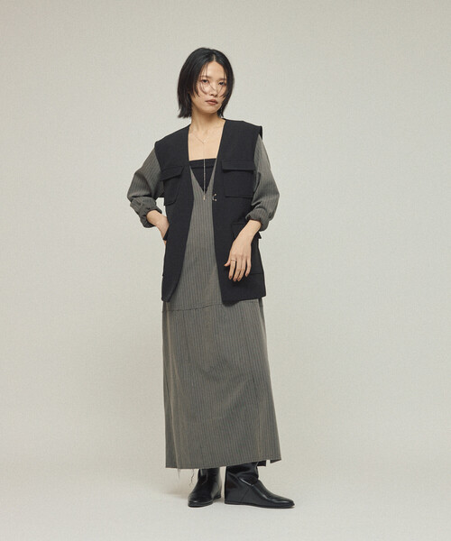 Firsthand(ファーストハンド)の「Firsthand/ファーストハンド ダブルクロス 4ポケット ジレ / ベスト(ベスト・レディース・ブラック/オフホワイト・フリ-)」の4枚目の写真