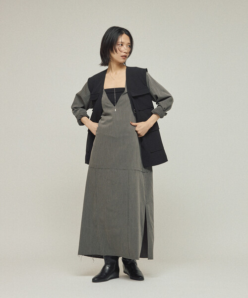 Firsthand(ファーストハンド)の「Firsthand/ファーストハンド ダブルクロス 4ポケット ジレ / ベスト(ベスト・レディース・ブラック/オフホワイト・フリ-)」の13枚目の写真