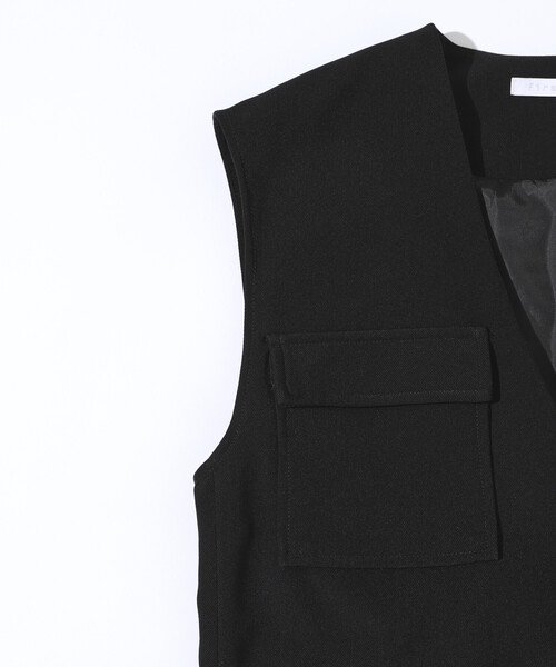 Firsthand(ファーストハンド)の「Firsthand/ファーストハンド ダブルクロス 4ポケット ジレ / ベスト(ベスト・レディース・ブラック/オフホワイト・フリ-)」の18枚目の写真