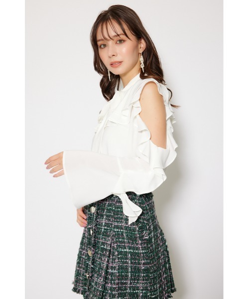 rienda(リエンダ)の「フリルスリーブビッグカラーリボンブラウス 秋服(シャツ/ブラウス・レディース・ブラック/ホワイト/ブラウン・FREE)」の7枚目の写真