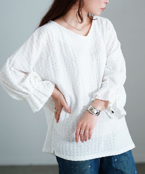 GOLDJAPAN(ゴールドジャパン)の「タックキャンディスリーブプルオーバー【大きいサイズ対応】(Tシャツ/カットソー・レディース・ホワイト/ブラック/ブルー・4L~5L/LL~3L)」の1枚目の写真