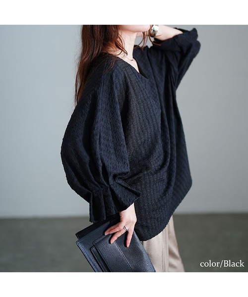 GOLDJAPAN(ゴールドジャパン)の「タックキャンディスリーブプルオーバー【大きいサイズ対応】(Tシャツ/カットソー・レディース・ホワイト/ブラック/ブルー・4L~5L/LL~3L)」の15枚目の写真