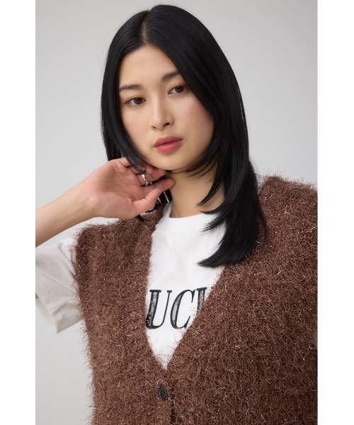 AZUL by moussy(アズールバイマウジー)の「ラメフェザーVネックニットベスト(ベスト・レディース・ブラウン/ブラック/アイボリー・FREE)」の22枚目の写真