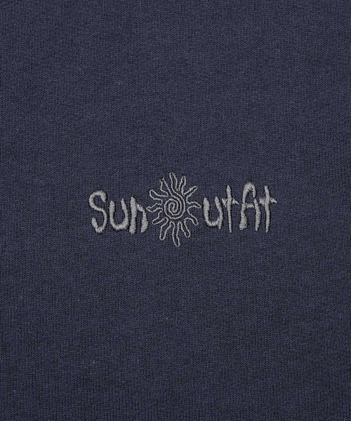 INTER FACTORY（インターファクトリー）の「moeka - SUNOUTFIT 裏起毛スウェットセットアップ（スウェット・レディース・ブラウン/ネイビー・MEDIUM/LARGE）」の4枚目の写真