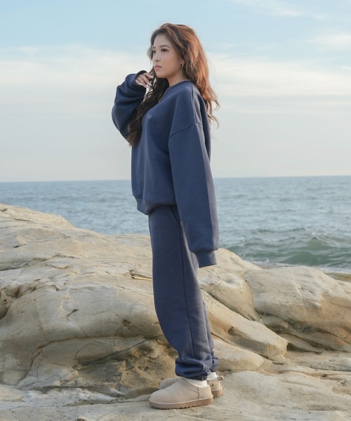 INTER FACTORY（インターファクトリー）の「moeka - SUNOUTFIT 裏起毛スウェットセットアップ（スウェット・レディース・ブラウン/ネイビー・MEDIUM/LARGE）」の17枚目の写真