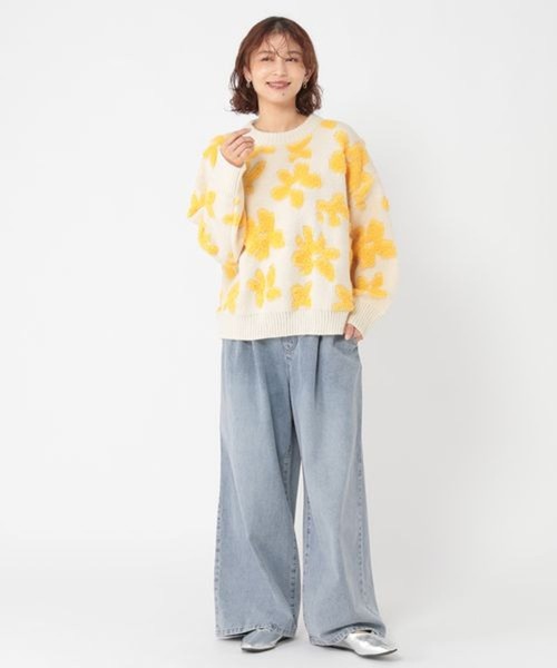 studio CLIP（スタディオクリップ）の「タックストレートデニムパンツ[プチ・プラスサイズあり]《CLIP denim》（デニムパンツ・レディース・ブルー/ブラウン/ブラック/ライトブルー/ライトグレー・LARGE/PF/ﾌﾘｰ(L)/MEDIUM）」の21枚目の写真