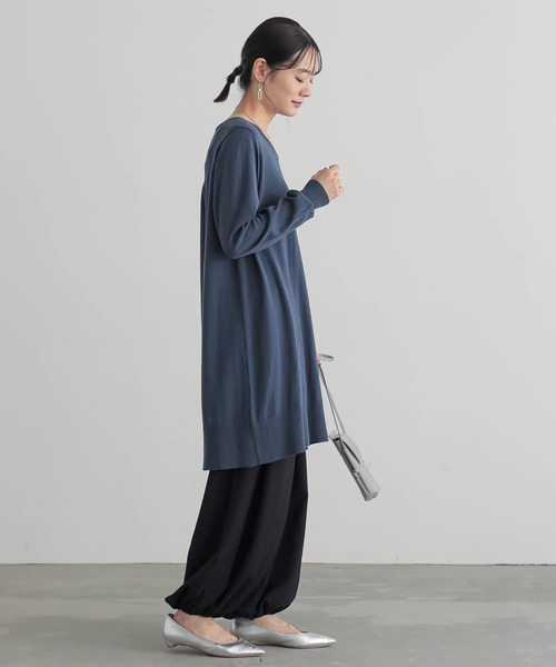 n'OrLABEL（ノアールレーベル）の「『Vネックニットチュニック』（ニット/セーター・レディース・ネイビー/ブラック/杢グレー/ブルーグリーン・1/2）」の11枚目の写真