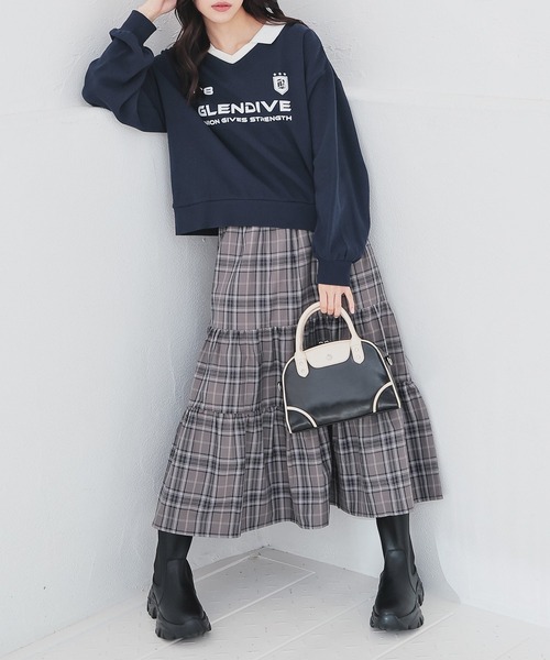 Honeys（ハニーズ）の「衿付トップス（スウェット・レディース・ブラウン/ホワイト/ネイビー/ボルドー・L/M/S）」の10枚目の写真