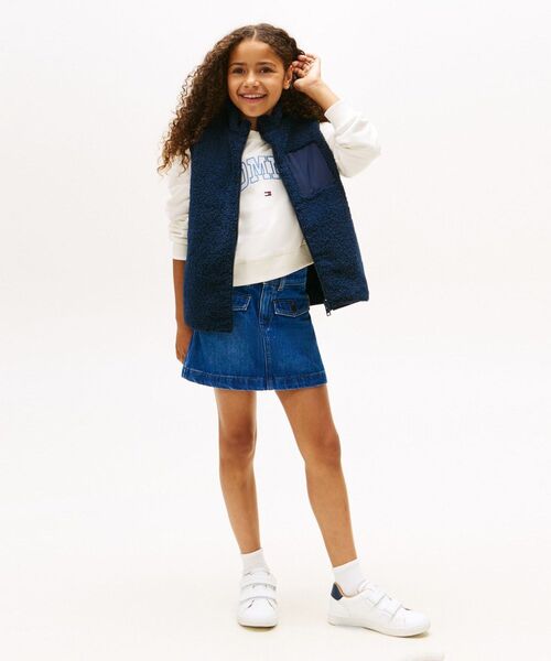 TOMMY HILFIGER（トミーヒルフィガー）の「KIDS リバーシブルテディナイロンベスト（ダウンベスト・キッズ・ネイビー・150cm/160cm/130cm/140cm）」の3枚目の写真