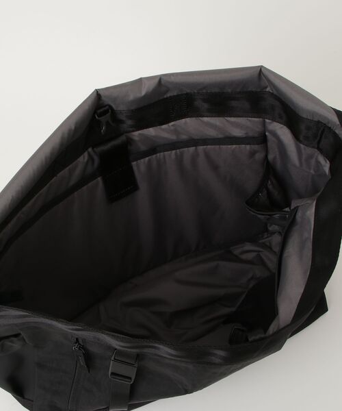 CHROME / クローム ］COURIER FLAP MSNGR 20L MTBK_MATT BLACK