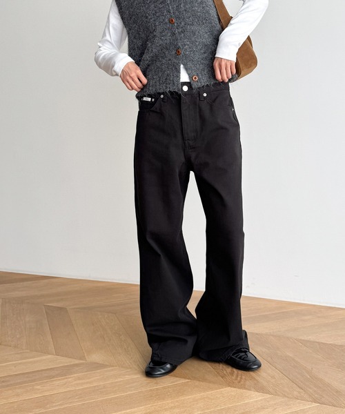 CANAL JEAN（キャナルジーン）の「SLEEK　ストレートツイルパンツ（デニムパンツ・レディース・ブラック/ブラウン・SMALL/MEDIUM）」の2枚目の写真