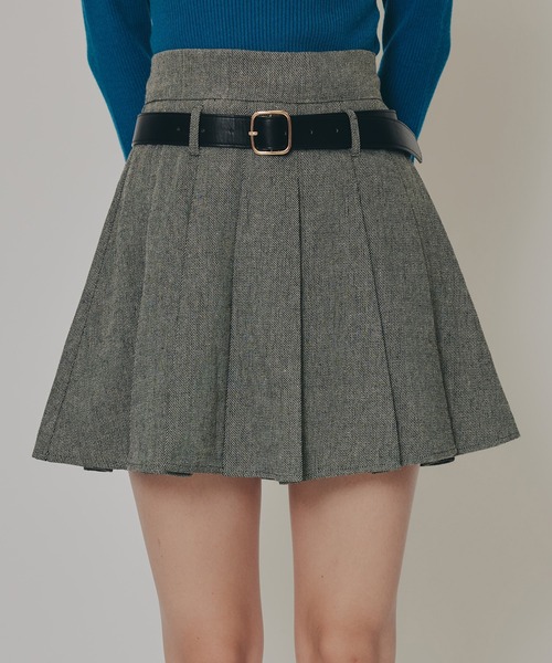 REDYAZEL（レディアゼル）の「ローベルトプリーツミニスカート（スカート・レディース・ブラウン系その他/ブラウン/レッド系その他/ブラック・MEDIUM/SMALL）」の2枚目の写真