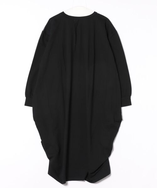 ScoLar(スカラー)の「ScoLar(スカラー) 不思議な街柄タック入りワンピース(ワンピース・レディース・ブラック・MEDIUM)」の9枚目の写真