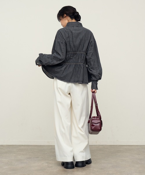 NOGLE(ノグル)の「【NOGLE/ノグル】シャーリングデニムシャツ(シャツ/ブラウス・レディース・ブルー/ブラック・FREE)」の21枚目の写真