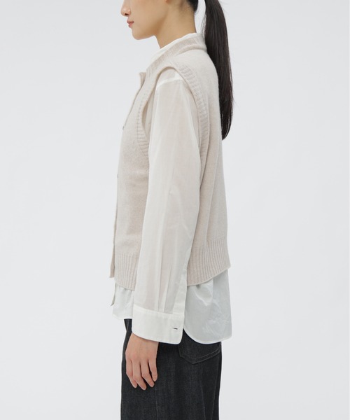 MARGARET HOWELL（マーガレットハウエル）の「MERINO CASHMERE（カーディガン/ボレロ・レディース・ブラック/ベージュ・2）」の10枚目の写真