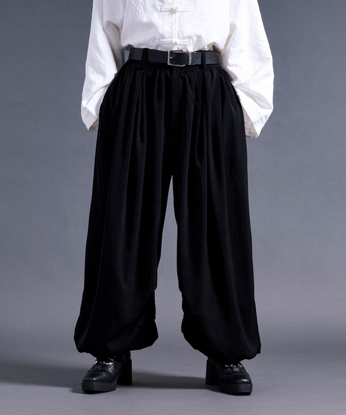 メテオエルドラゴ　バルカンホルセウスセット カーブタックバルーンパンツ（スラックス）｜Ellno Loset（エルノ