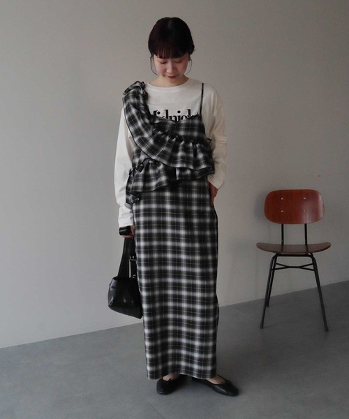 earth music&ecology(アースミュージックアンドエコロジー)の「【2025AW】2wayフリルチェックキャミワンピース(ワンピース・レディース・ブラック/ブラウン・FREE)」の17枚目の写真