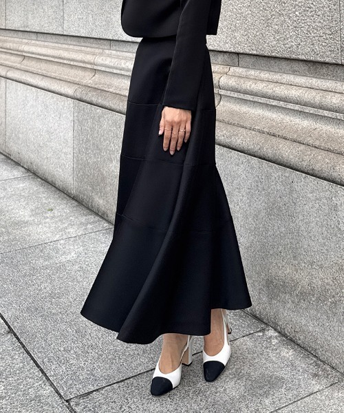 JENNE(ジェンヌ)の「JENNE切り替えスカート(スカート・レディース・ブラック/ネイビー・LARGE/MEDIUM/SMALL)」の18枚目の写真